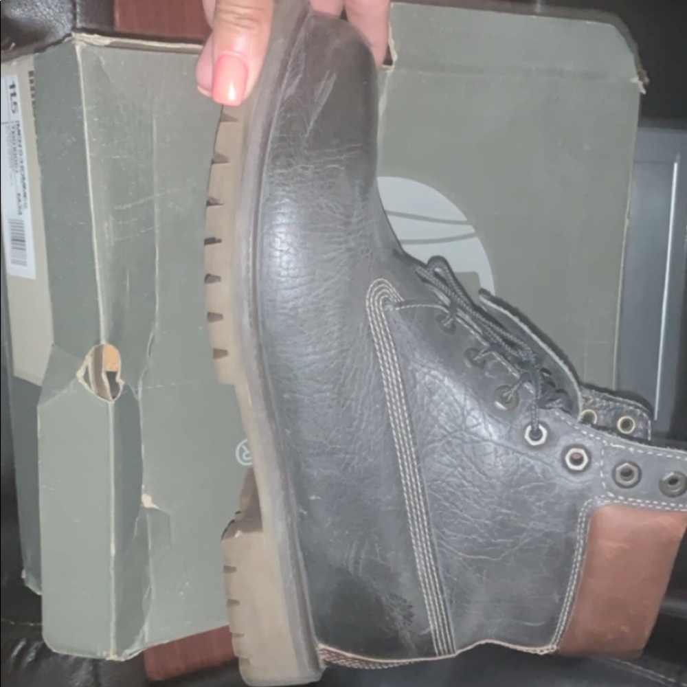 Grey distressed leather timberland boots